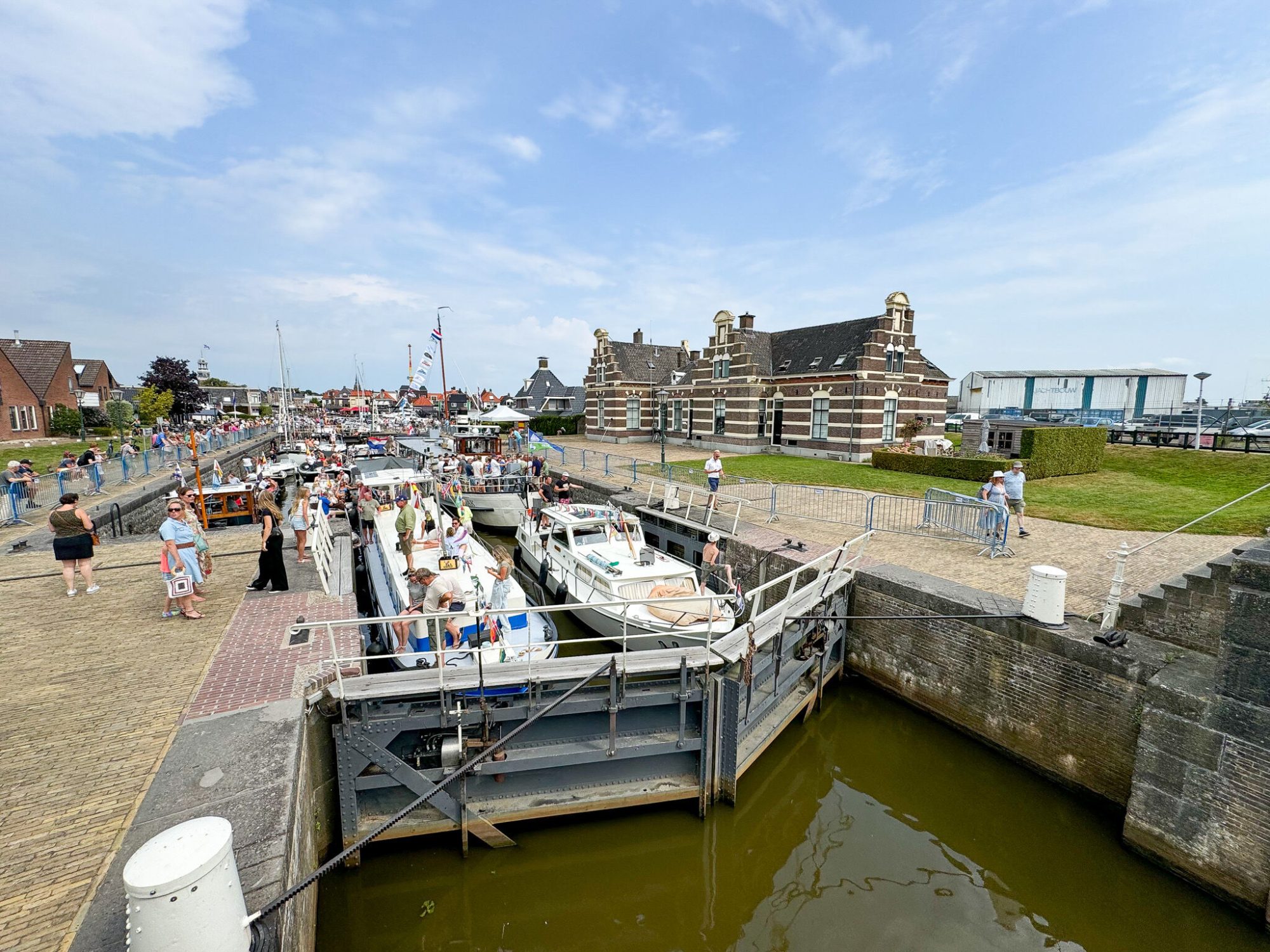 Lemster Sluis Tijdens SKS Sktsjesilen