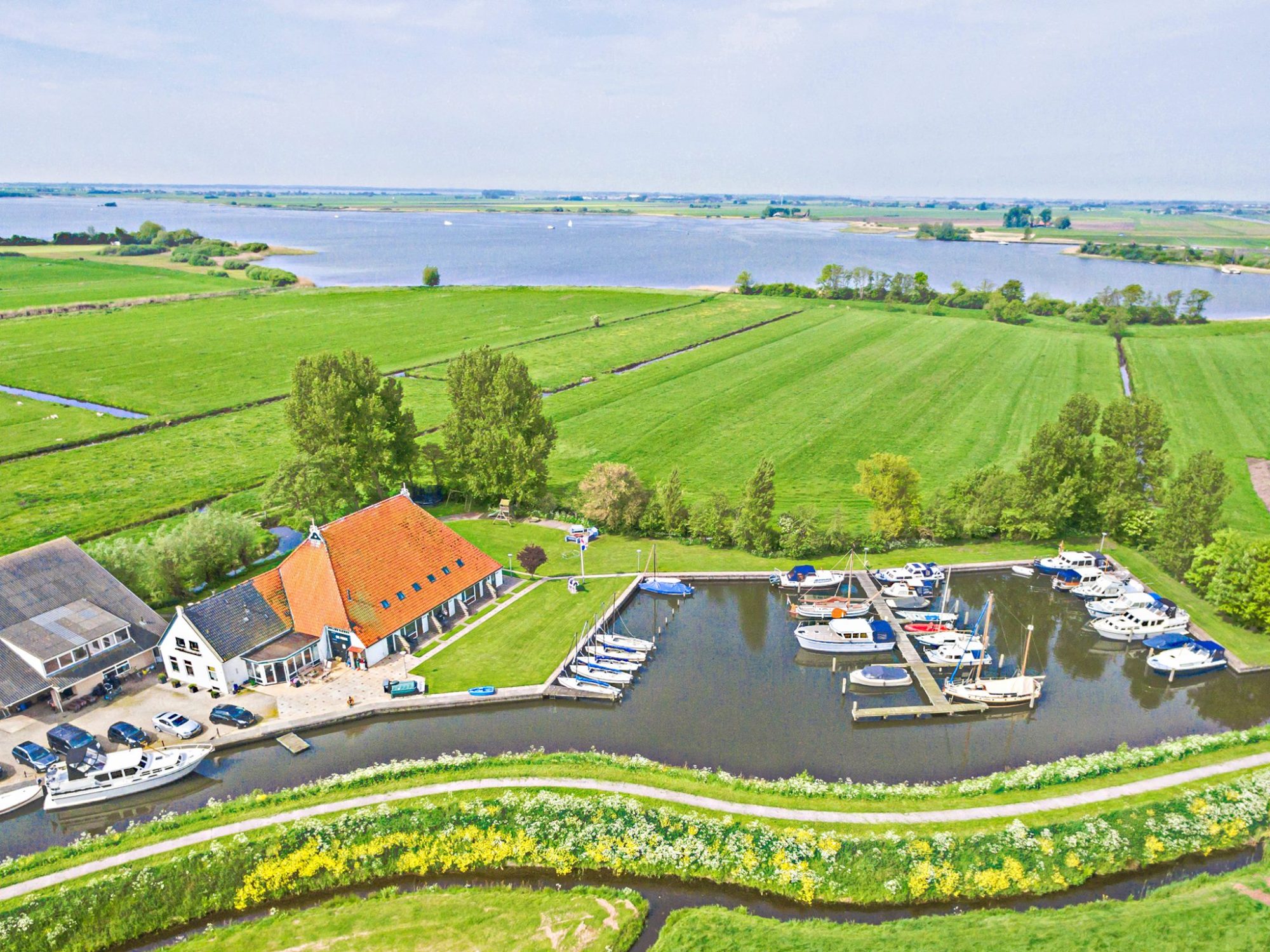 De Hoek Watersport Drone